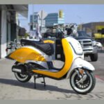 Amigo 150cc Ibello Gas Scooter - Image 11