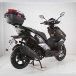 Sporty 150cc Scooter - Image 3
