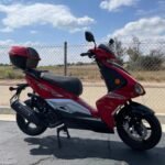 Sporty 150cc Scooter - Image 7