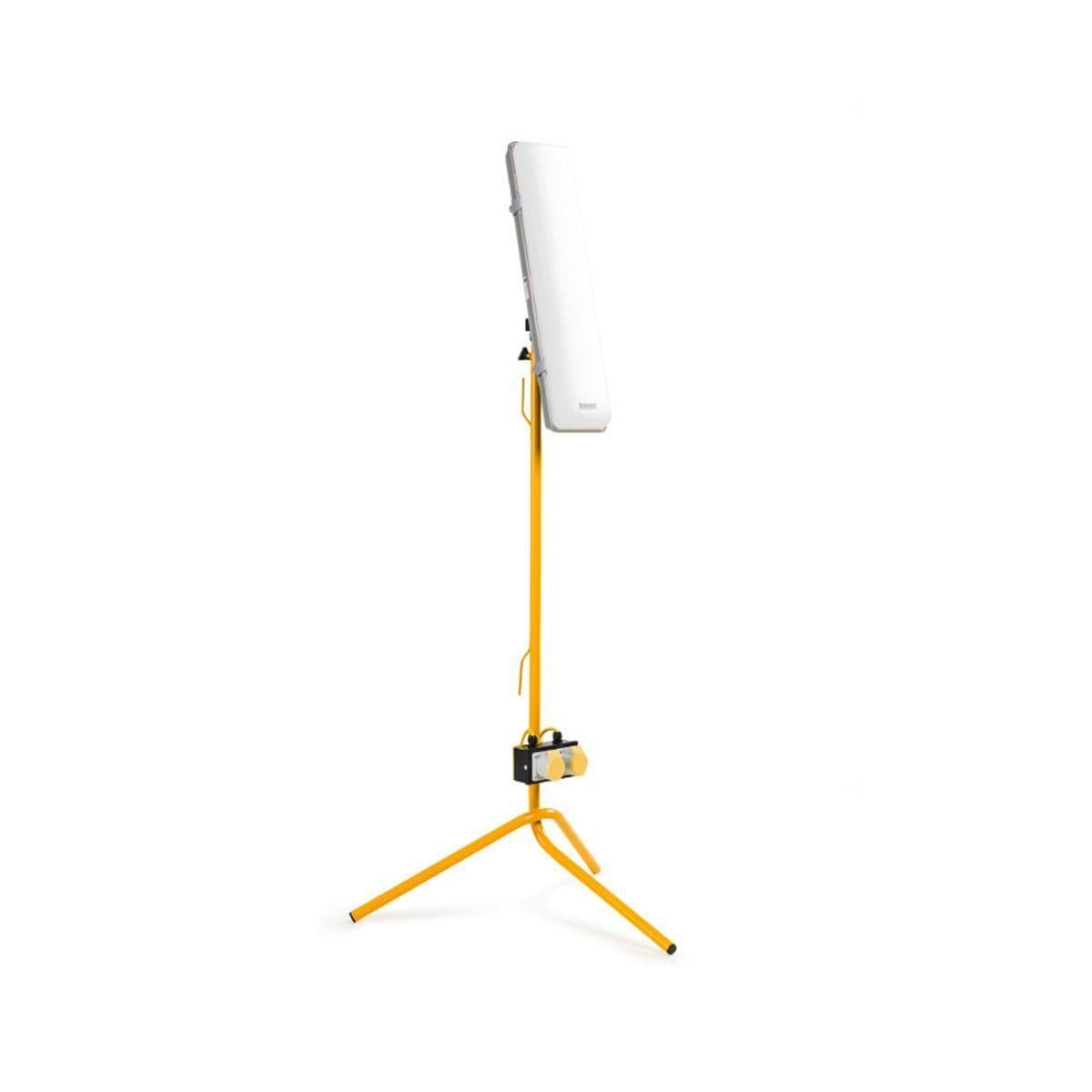 defender-e709285.1-5ft-led-anti-corrosive-with-fixed-leg-tripod-110v-50hz-10910-p.jpg Defender E709285.1 5Ft LED Anti Corrosive with Fixed Leg Tripod 110V~50Hz - Image 1